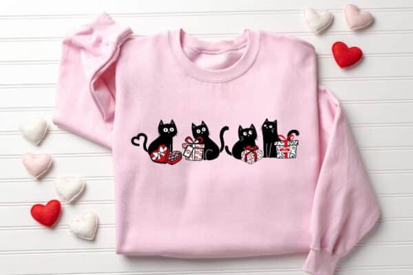 Cute-Black-Cat-Valentine-Sweatshirt_3