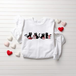 Cute-Black-Cat-Valentine-Sweatshirt_8