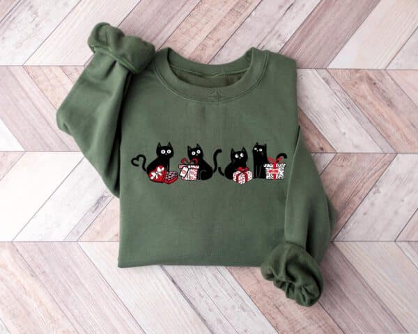 Cute-Black-Cat-Valentine-Sweatshirt_9