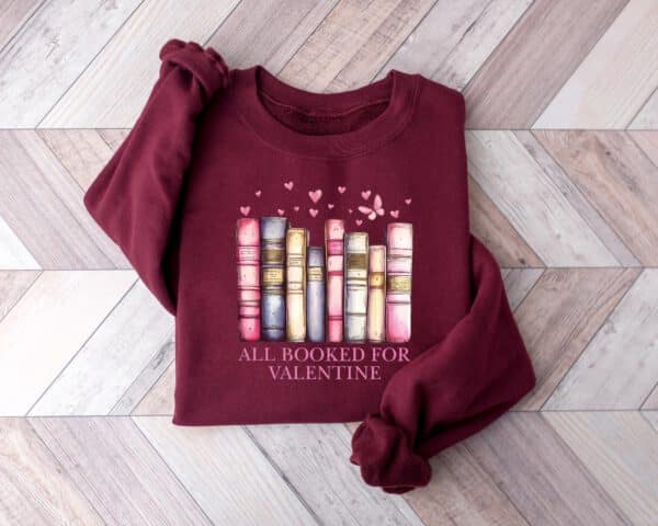 Cute-Book-Lover-Valentines-Sweatshirt_5