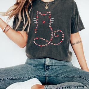 Cute-Cat-Heart-Valentines-Shirt_4