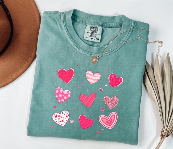 Cute-Heart-Valentines-Shirt_2_8