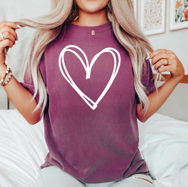 Cute-Hearts-Valentines-Shirt_4_3