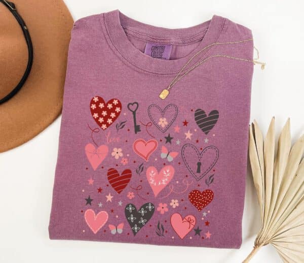 Cute-Hearts-Valentines-Shirt_5_8