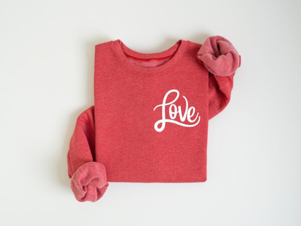 Cute-Love-Sweatshirt_2_3