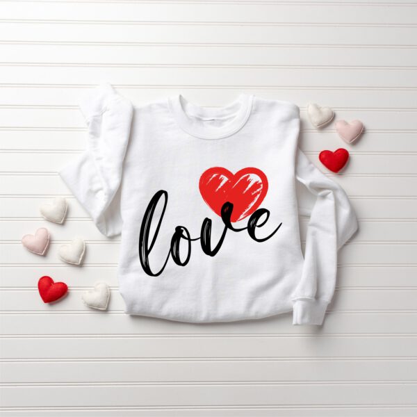 Cute-Love-Sweatshirt_5