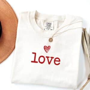 Cute-Love-Valentines-Shirt_5