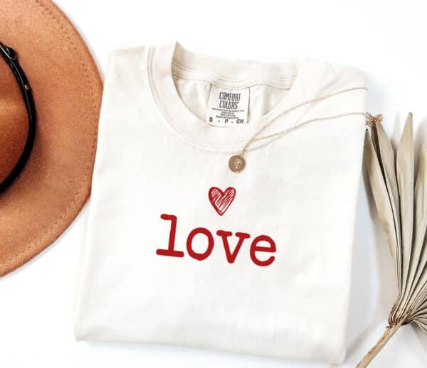 Cute-Love-Valentines-Shirt_5