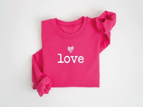 Cute-Love-Valentines-Sweatshirt_3