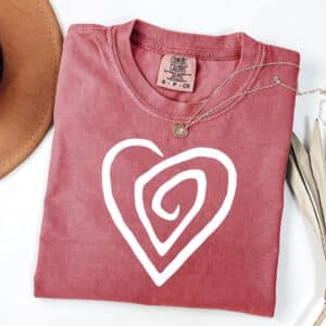 Cute-Spiral-Heart-Valentines-Shirt_4