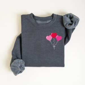 Cute-Valentine-Heart-Sweatshirt_9