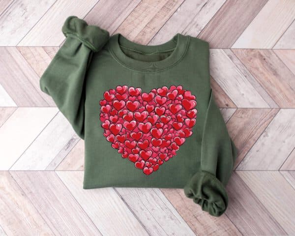 Cute-Valentines-Hearts-Sweatshirt_2_9