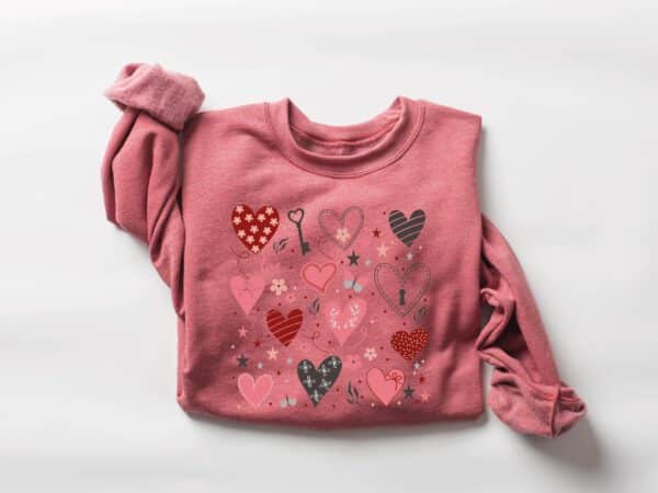 Cute-Valentines-Hearts-Sweatshirt_3_4