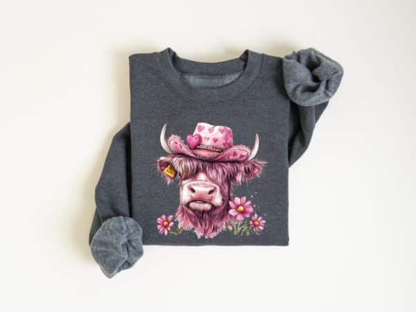 Highland-Cow-Valentines-Sweatshirt_6