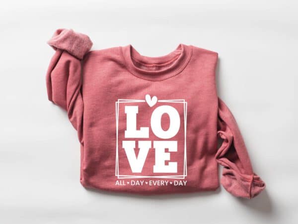 Love-Valentines-Sweatshirt_3