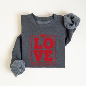 Love-Valentines-Sweatshirt_9