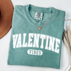 Retro-Love-Valentines-Shirt_2_8