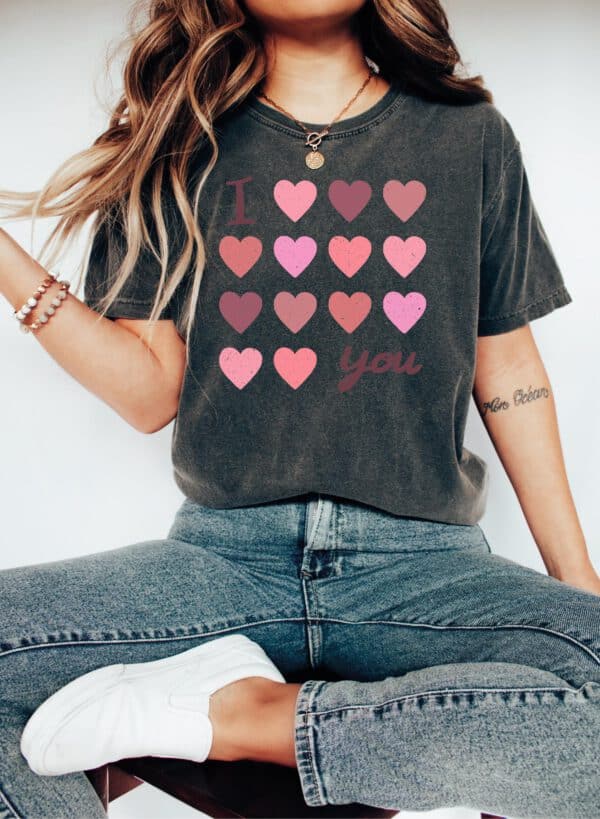 Retro-Love-Valentines-Shirt_3