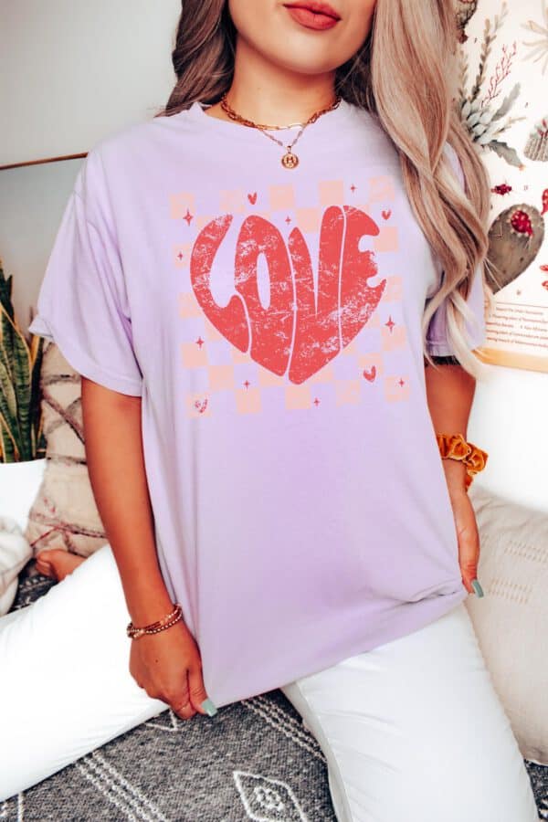 Retro-Love-Valentines-Shirt_3_6