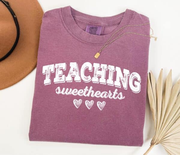 Retro-Teacher-Valentines-Shirt_7