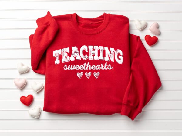 Retro-Teacher-Valentines-Sweatshirt_1