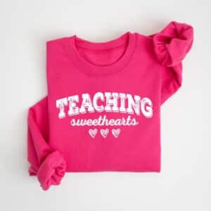 Retro-Teacher-Valentines-Sweatshirt_4