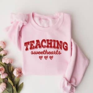 Retro-Teacher-Valentines-Sweatshirt_5