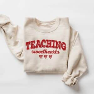 Retro-Teacher-Valentines-Sweatshirt_6