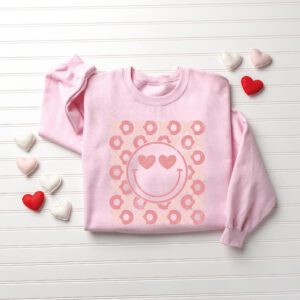 Retro-Valentines-Sweatshirt_6