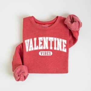 Retro-Valentines-Vibes-Sweatshirt_3