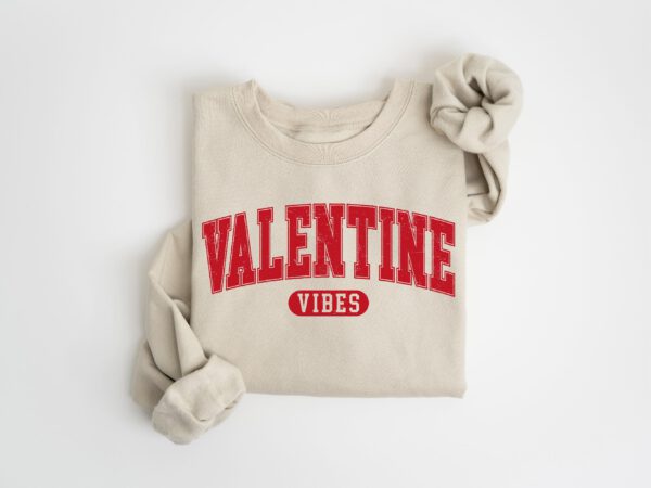 Retro-Valentines-Vibes-Sweatshirt_7