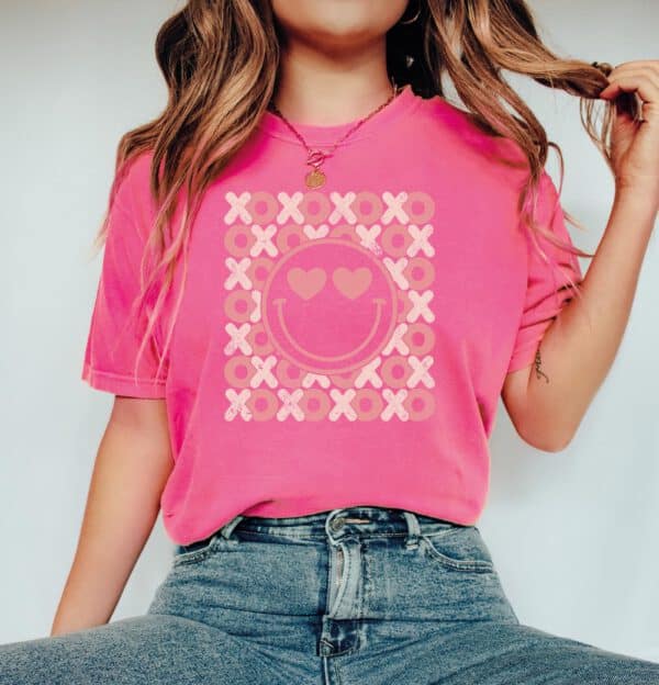 Retro-XOXO-Hearts-Shirt_5