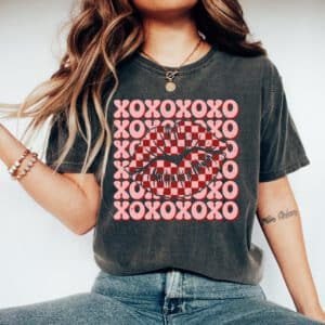 Retro-XOXO-Shirt_1