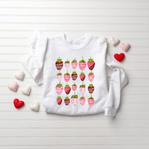 Strawberry-Valentines-Sweatshirt_4