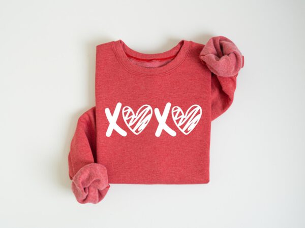 Valentines-Day-Sweatshirt_2_3