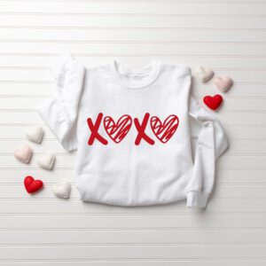 Valentines-Day-Sweatshirt_2_6