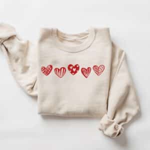 Valentines-Hearts-Sweatshirt_2_5