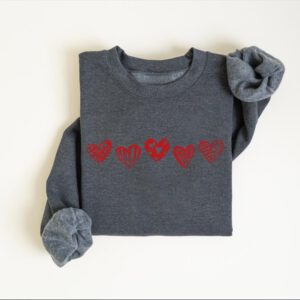 Valentines-Hearts-Sweatshirt_2_7