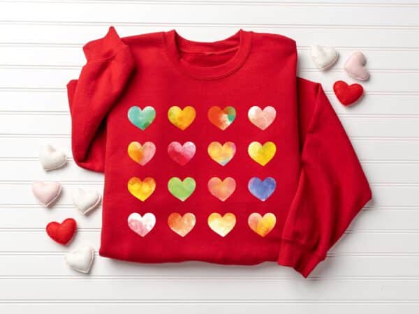 Womens-Graphic-Hearts-Sweatshirt_1