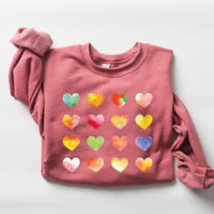 Womens-Graphic-Hearts-Sweatshirt_3