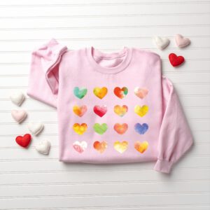 Womens-Graphic-Hearts-Sweatshirt_4