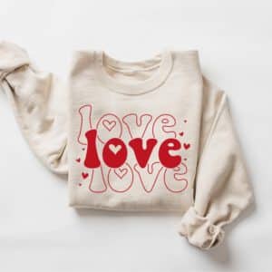 Womens-Love-Sweatshirt_7