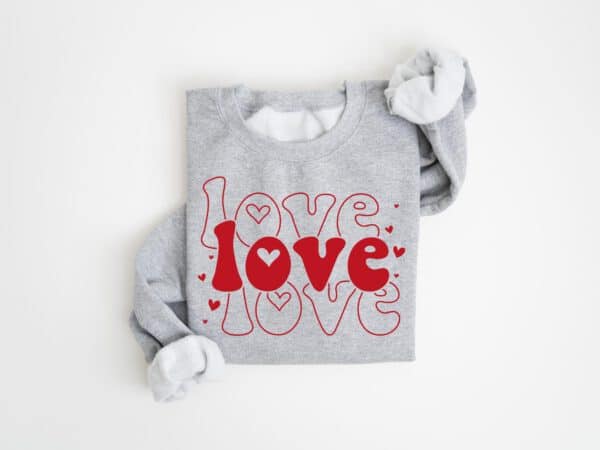 Womens-Love-Sweatshirt_8