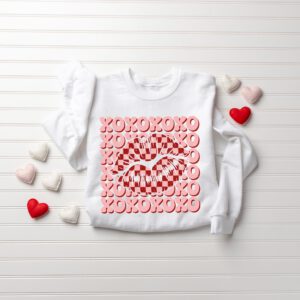 Womens-Retro-Valentines-Hearts-Sweatshirt_6