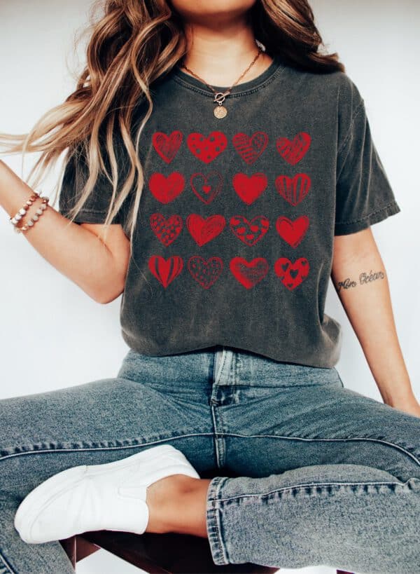 Womens-Valentines-Hearts-Shirt_8