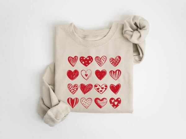 Womens-Valentines-Hearts-Sweatshirt_6