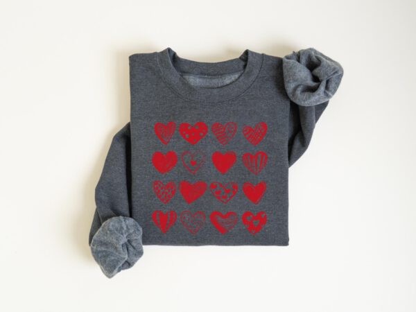 Womens-Valentines-Hearts-Sweatshirt_7