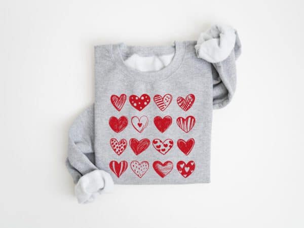 Womens-Valentines-Hearts-Sweatshirt_8