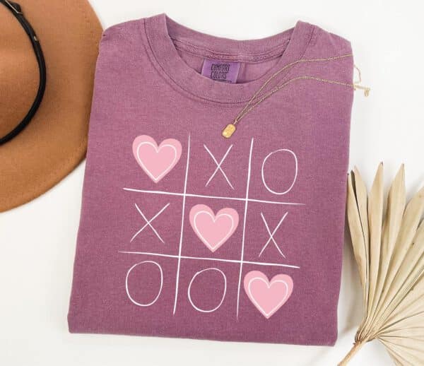 Womens-XOXO-Hearts-Shirt_6