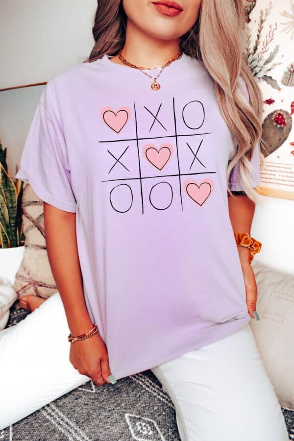 Womens-XOXO-Hearts-Shirt_7